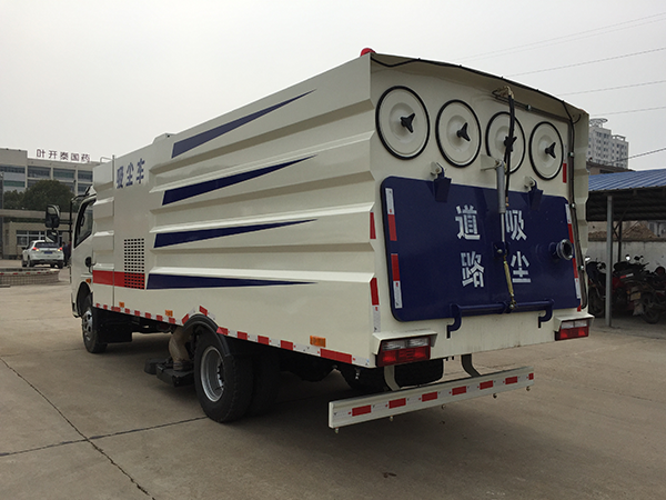 東風(fēng)大多利卡吸塵車國VI