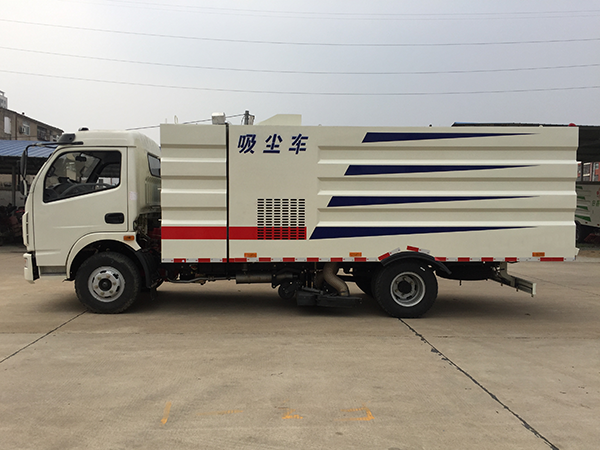 東風(fēng)大多利卡吸塵車國VI