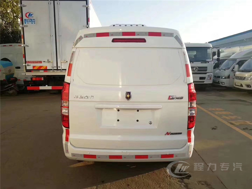 國六·金杯新海獅 面包冷藏車