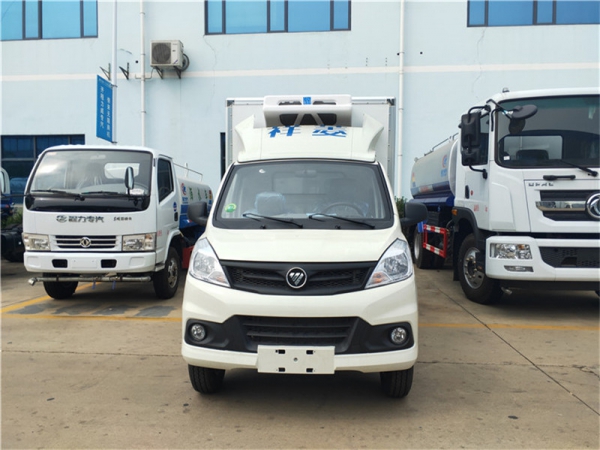 國六2.8米福田祥鈴V1冷藏車