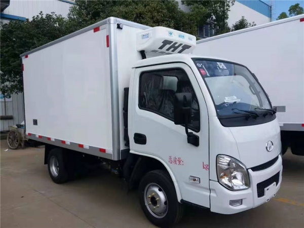國六3.26米躍進(jìn)小福星冷藏車