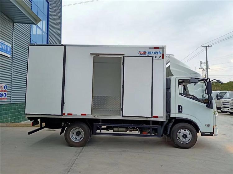 躍進小福星冷藏車國六