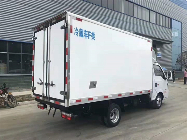 東風(fēng)途逸冷藏車國六
