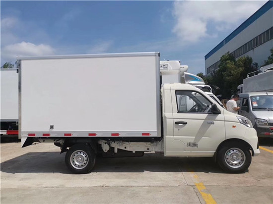 國六福田祥菱V冷藏車