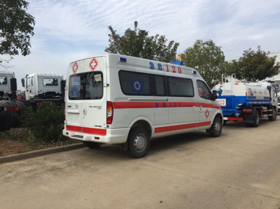 (國六)上汽大通長軸救護(hù)車