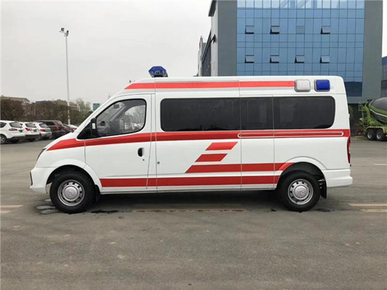 (國六)上汽大通長軸救護(hù)車